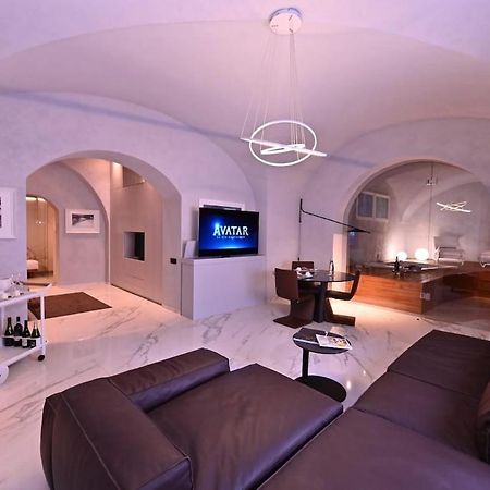 Suite Al Centro Storico Ачиреале Екстер'єр фото