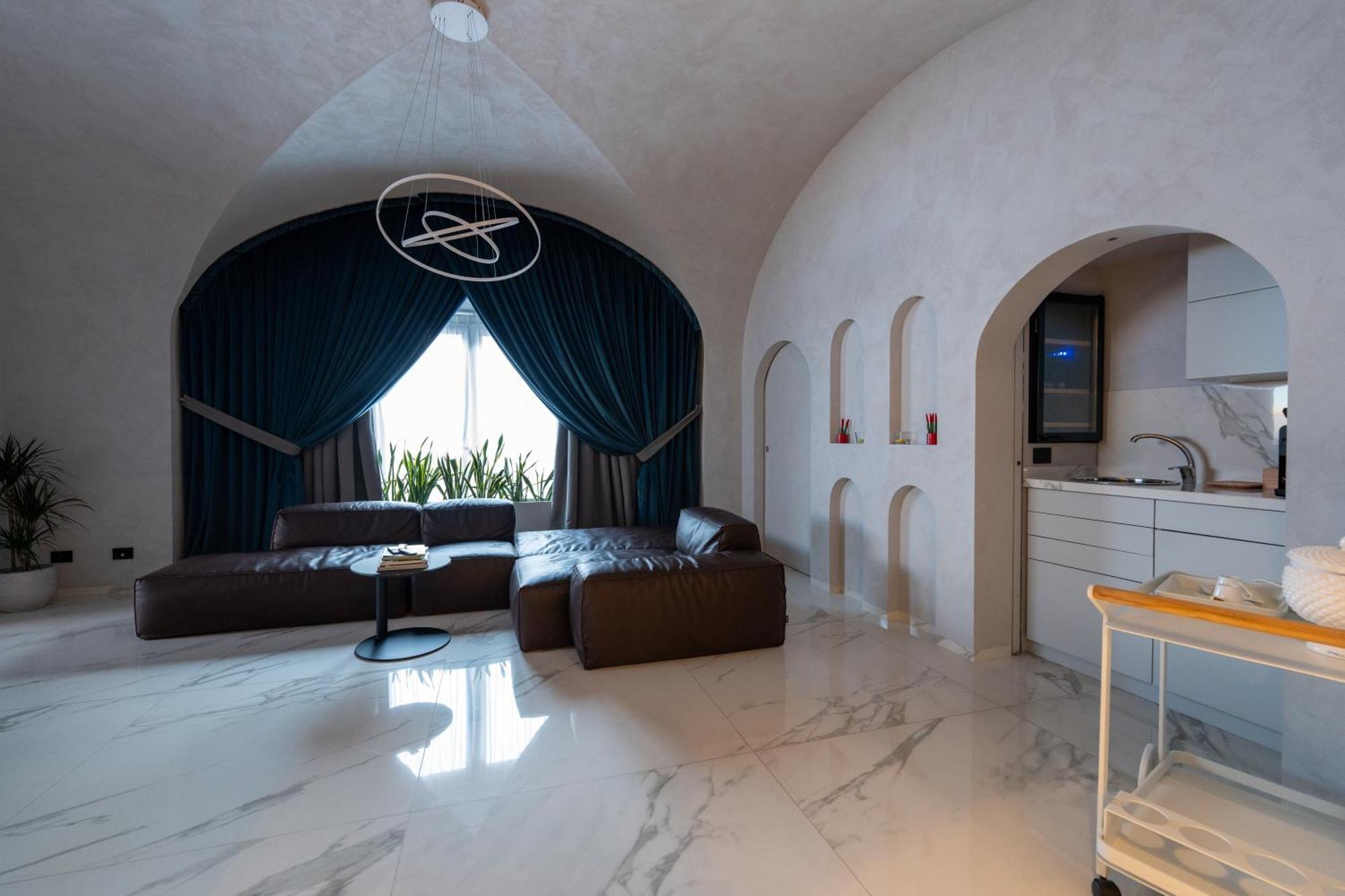 Suite Al Centro Storico Ачиреале Екстер'єр фото